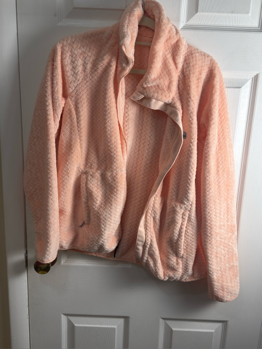 Women’s Women's Peach Plush Zip-Up Jacket M